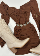 Cargar imagen en el visor de la Galería, Vestido Lily- Dark Rust (Tallas S-3XL)