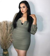 Cargar imagen en el visor de la Galería, Vestido Lily- Verde Oliva (Tallas S-3XL)