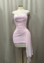Cargar imagen en el visor de la Galería, Sofia Dress- Pink
