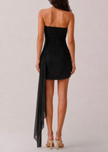 Load image into Gallery viewer, Sofia Dress- Black
