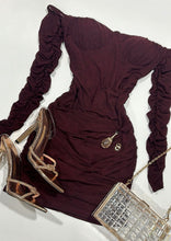 Carregue a imagem no visualizador da Galeria, Reina Rhinestone Dress- Burgundy
