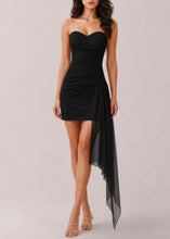 Load image into Gallery viewer, Sofia Dress- Black
