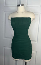 Cargar imagen en el visor de la Galería, Emerald Dress- Hunter Green
