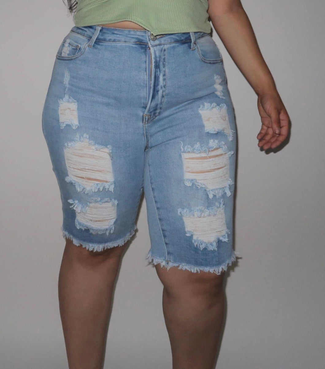 Ivy Bermuda Shorts- Light Wash (Plus Size)